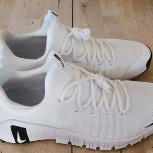 Nike Mens Free White Sneakers